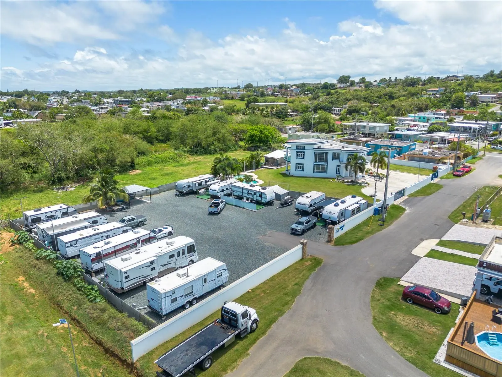 1 Calle Isamar, PR