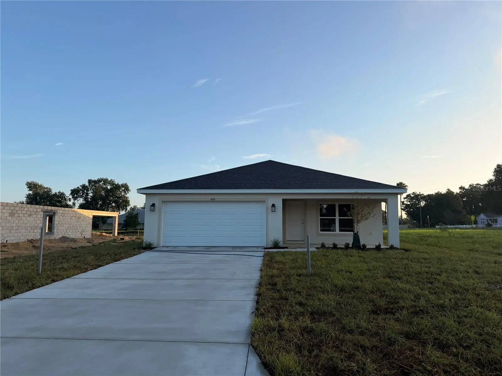 445 Alvina Avenue, FL