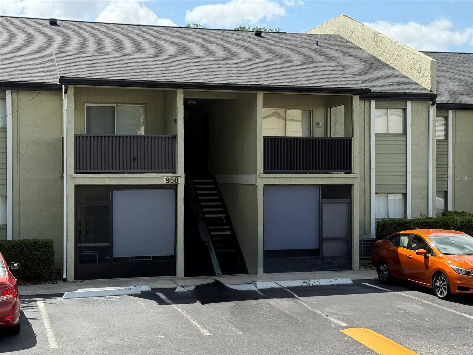 950 Lake Destiny Road, FL