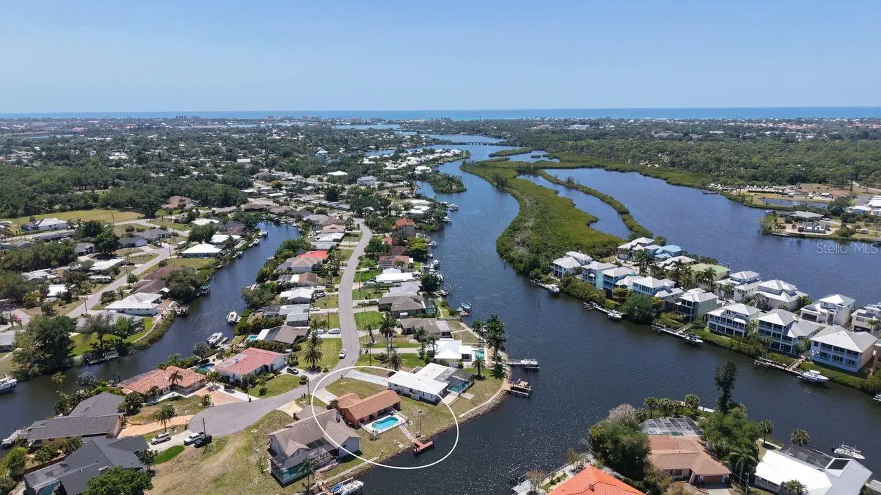 723 Portia Street, FL