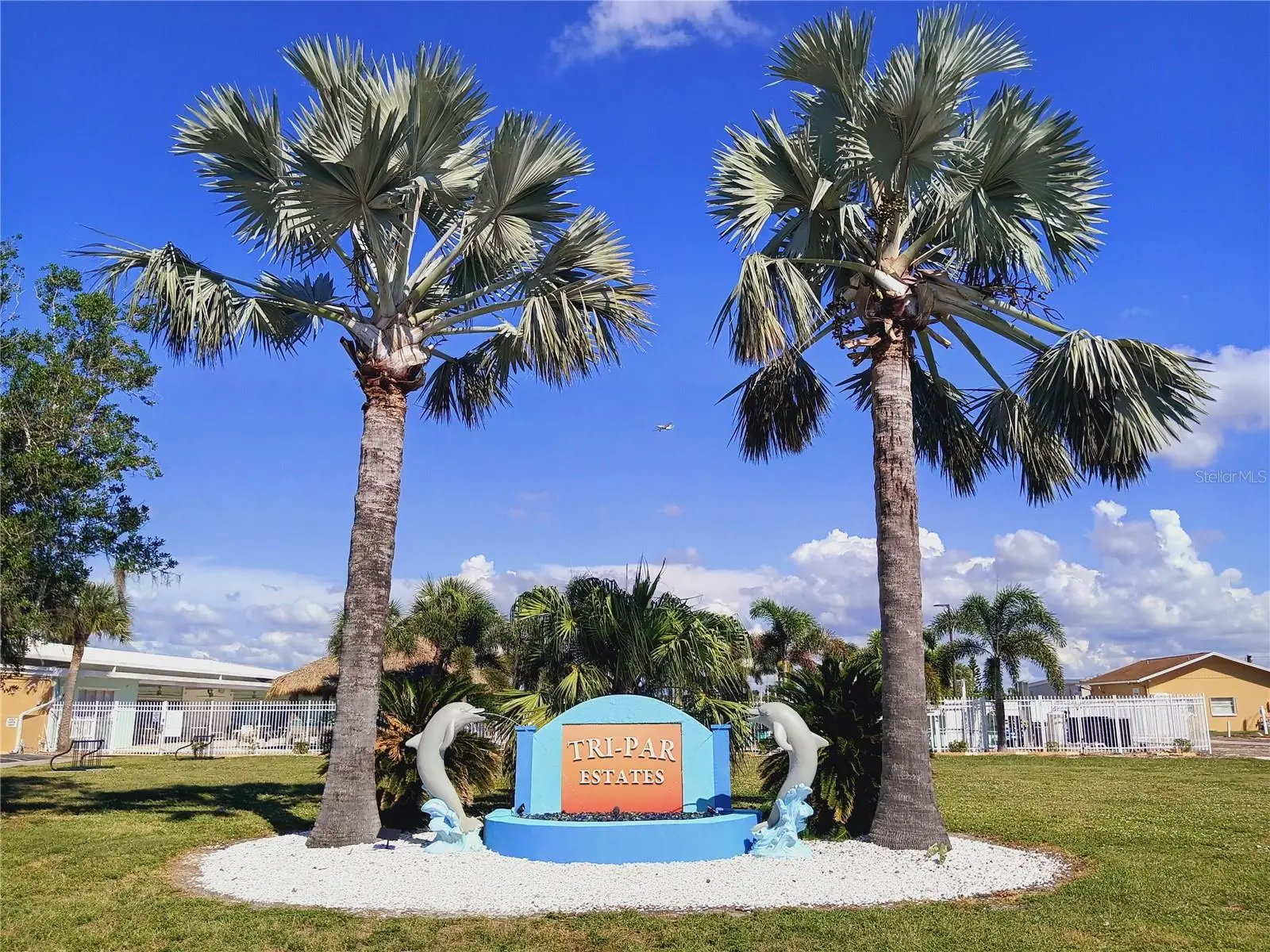4913 Oakland Hills Avenue, FL