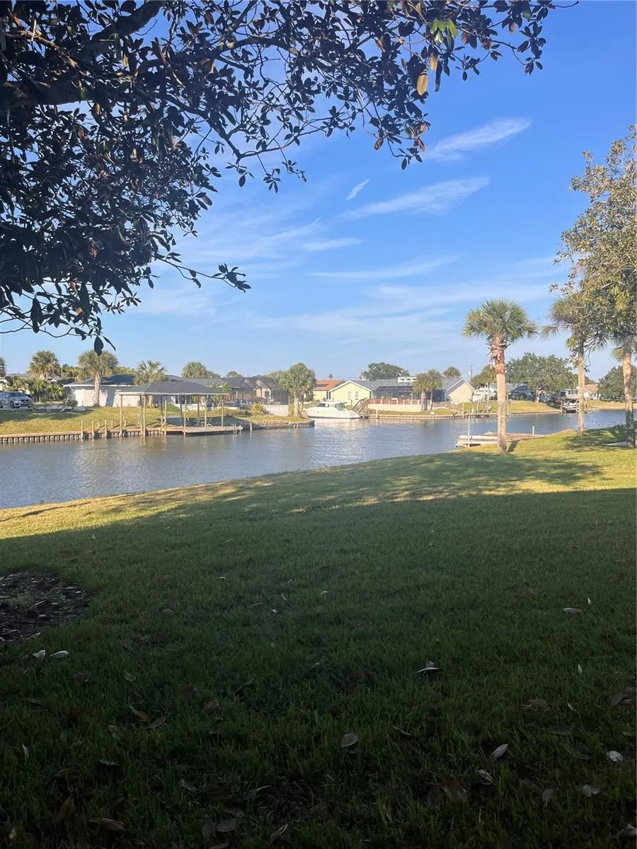 58 Club House Drive, FL