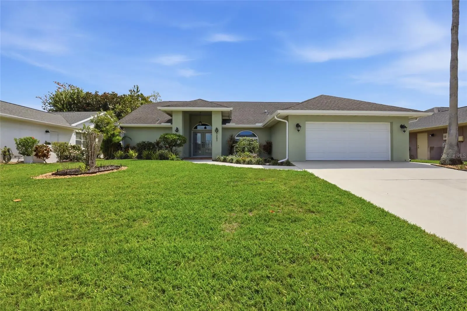 5207 86th Street Court, FL