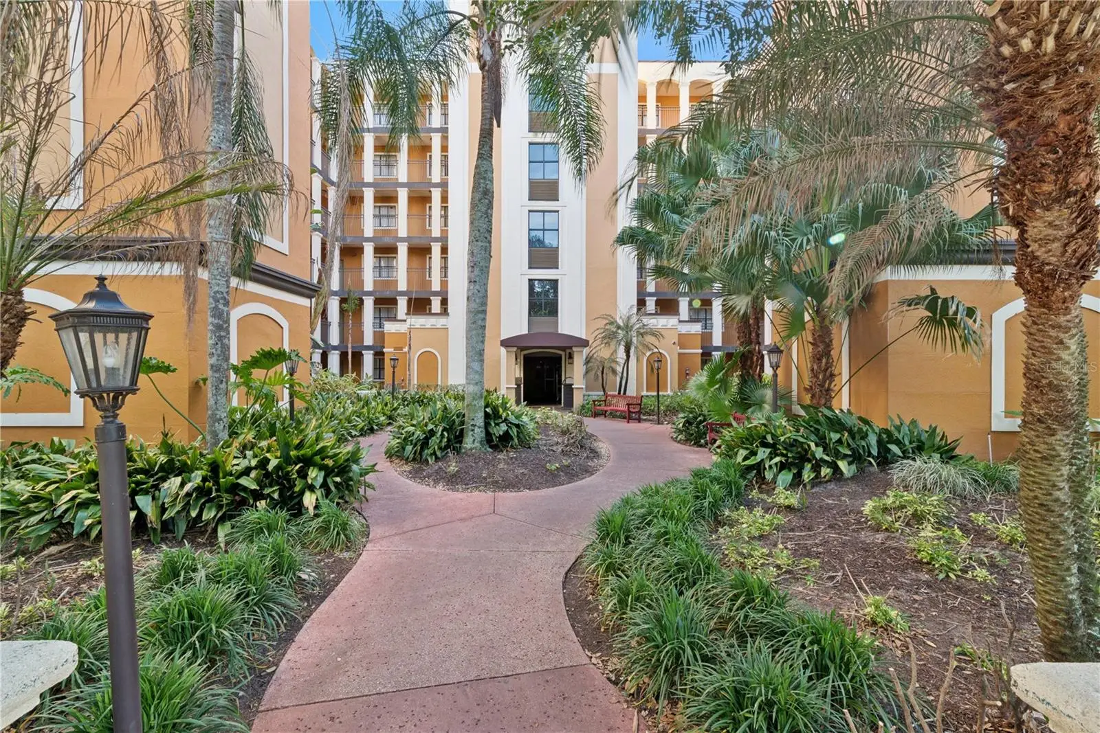12538 Floridays Resort Drive, FL
