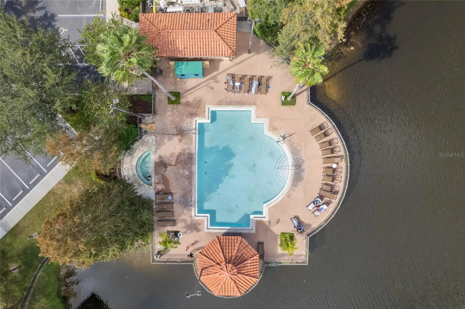 12538 Floridays Resort Drive, FL