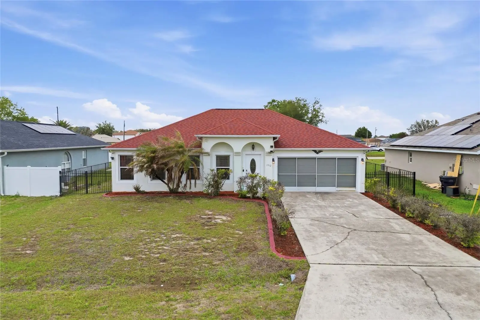 1912 Lakeview Place, FL