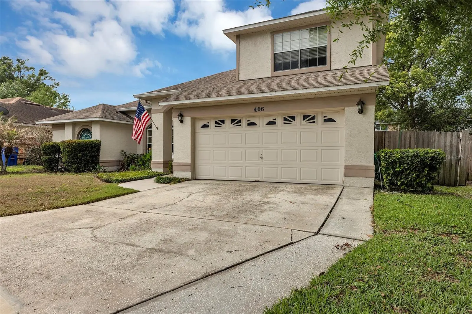 406 Sterling Lake Dr, FL
