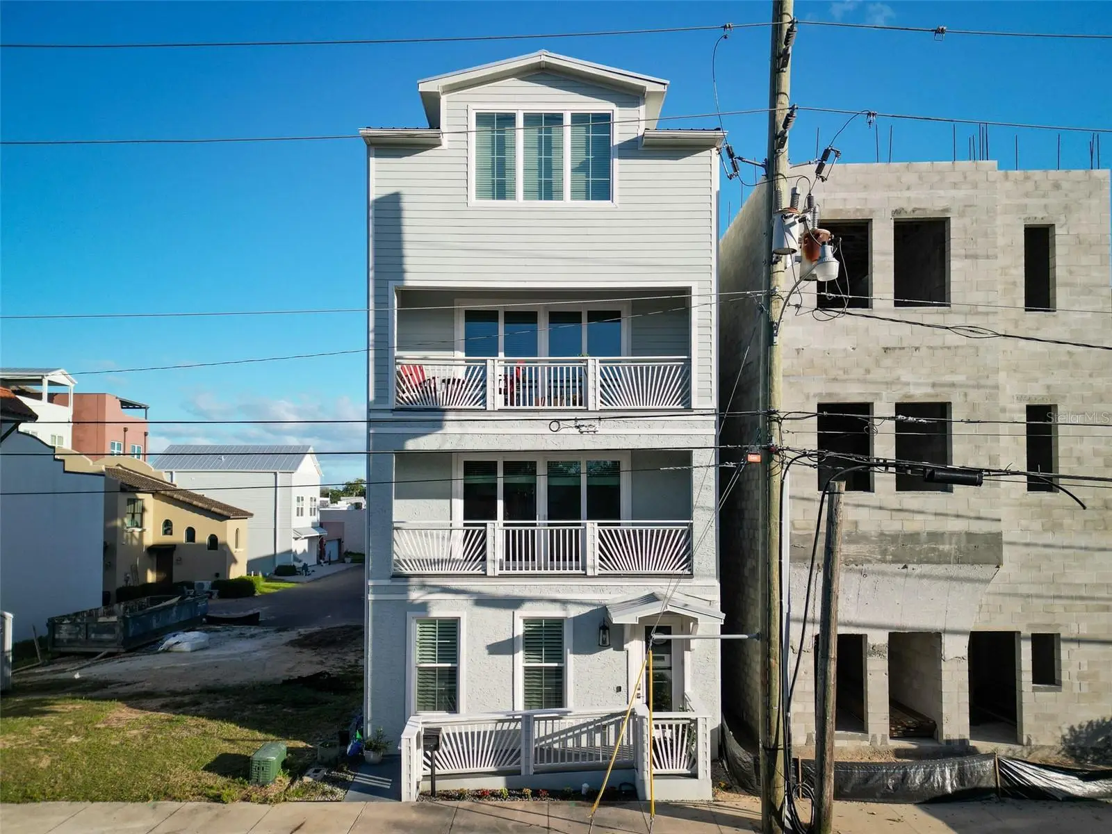 140 Julia Street, FL