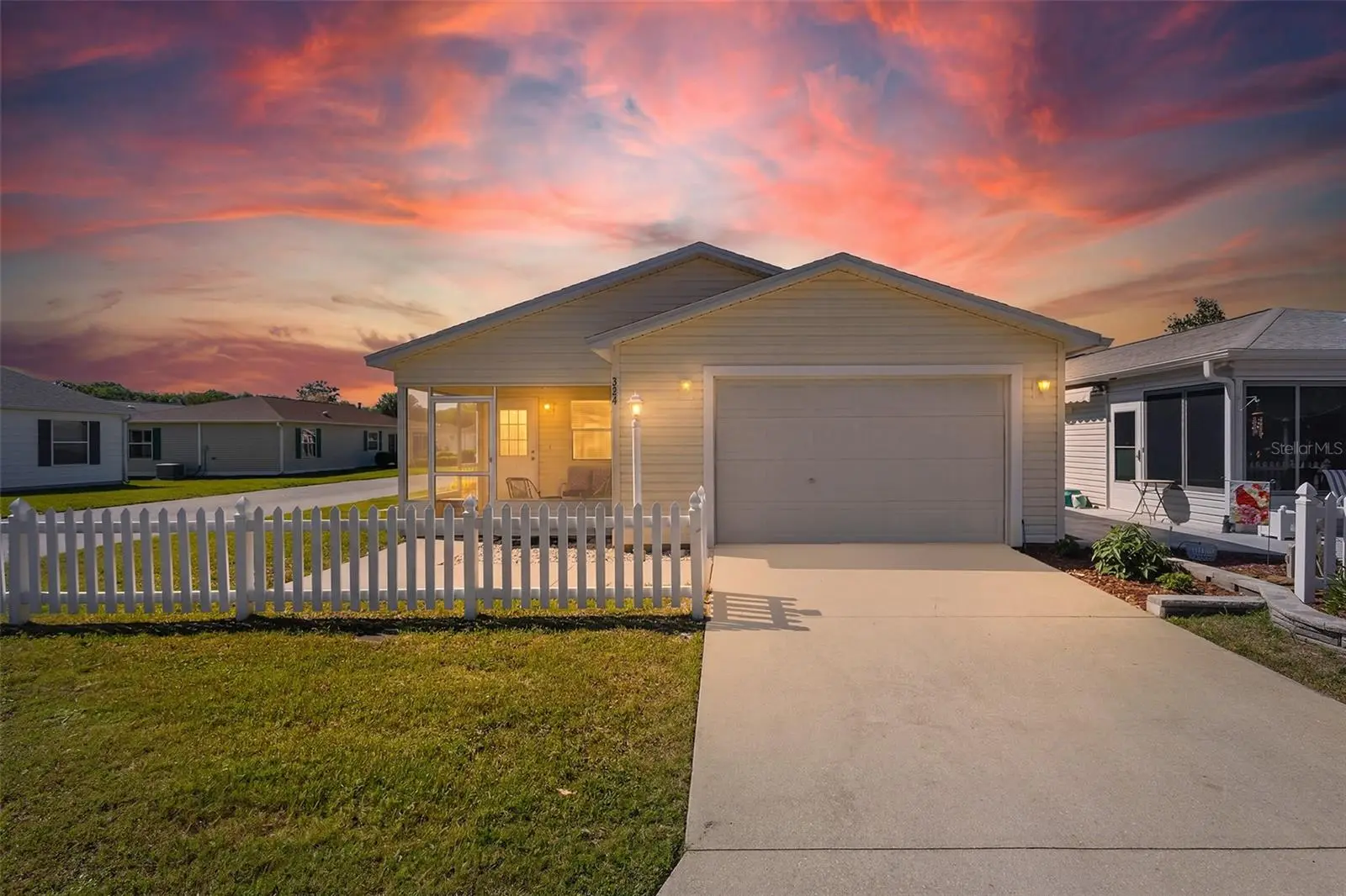 324 Emmalee Place, FL