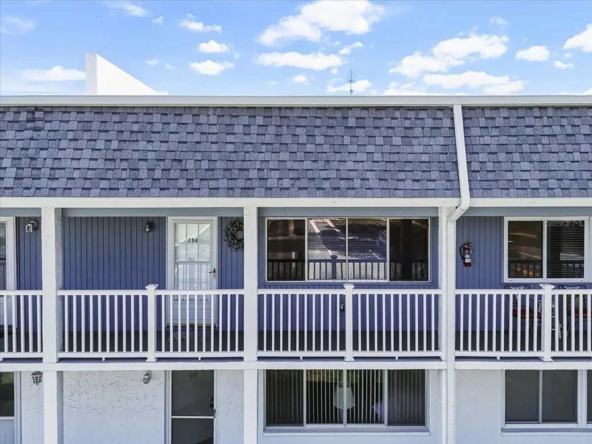 22375 Edgewater Drive, FL