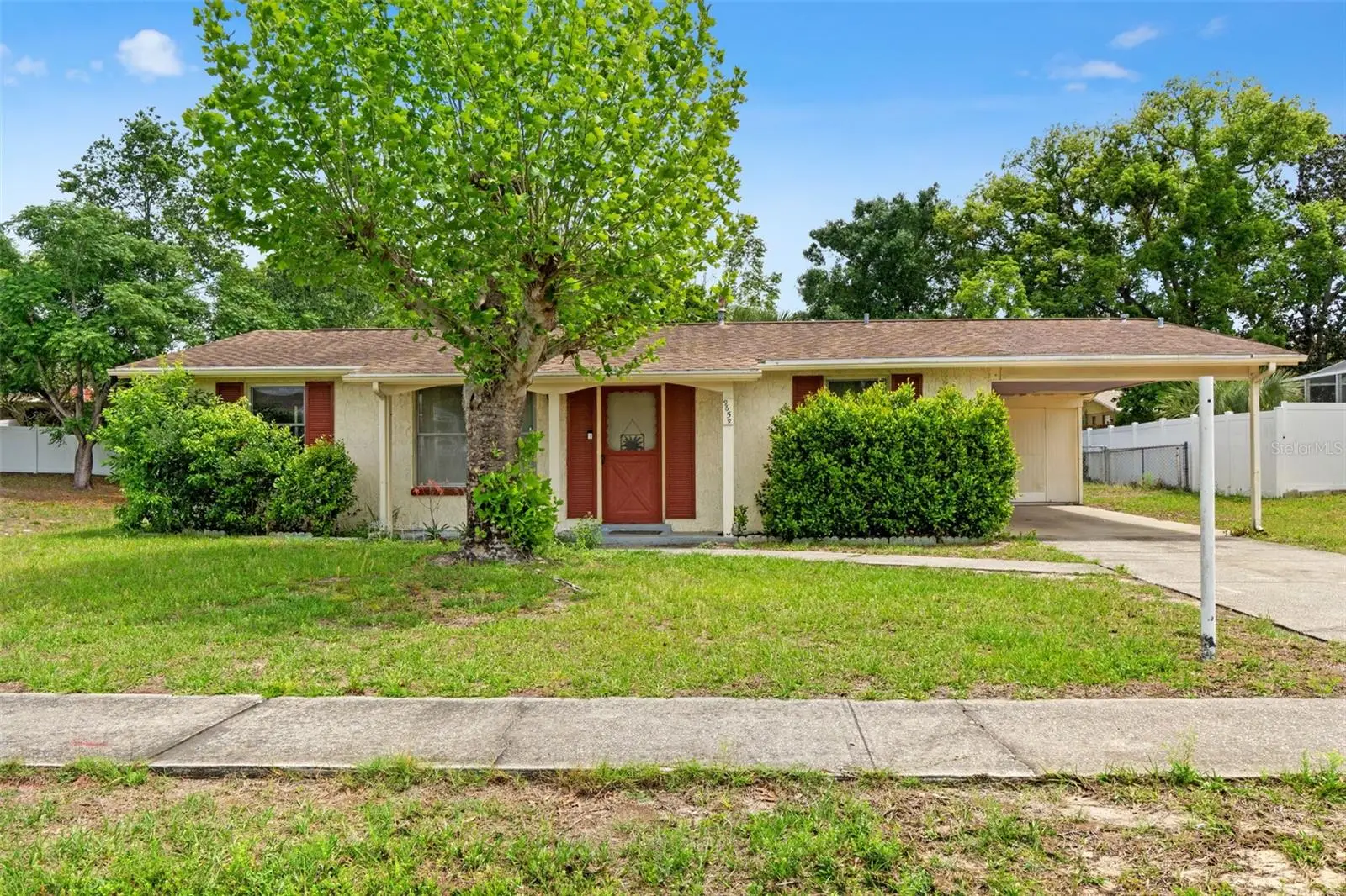 9658 Bayside Court, FL
