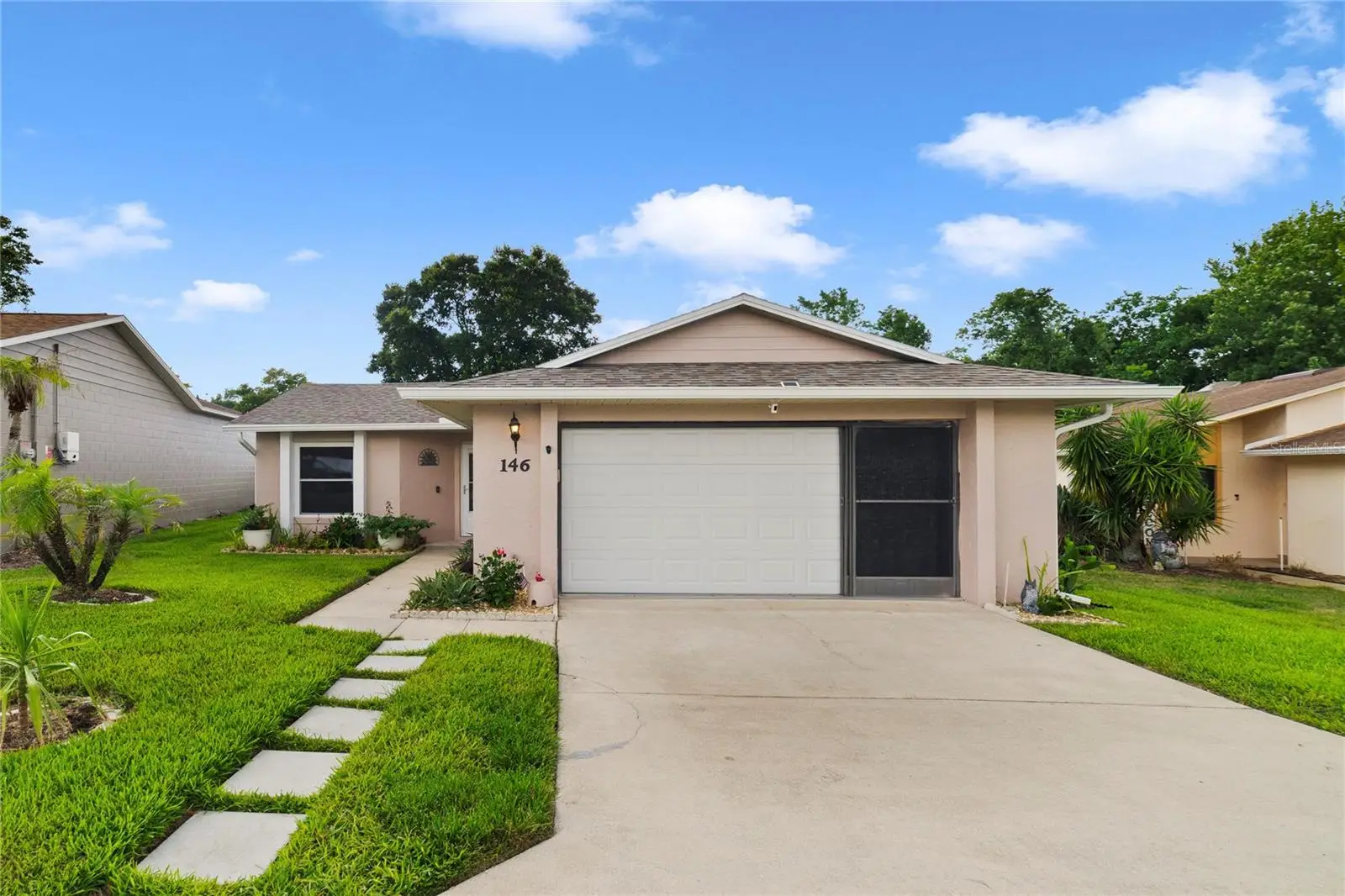 146 Mayfair Court, FL