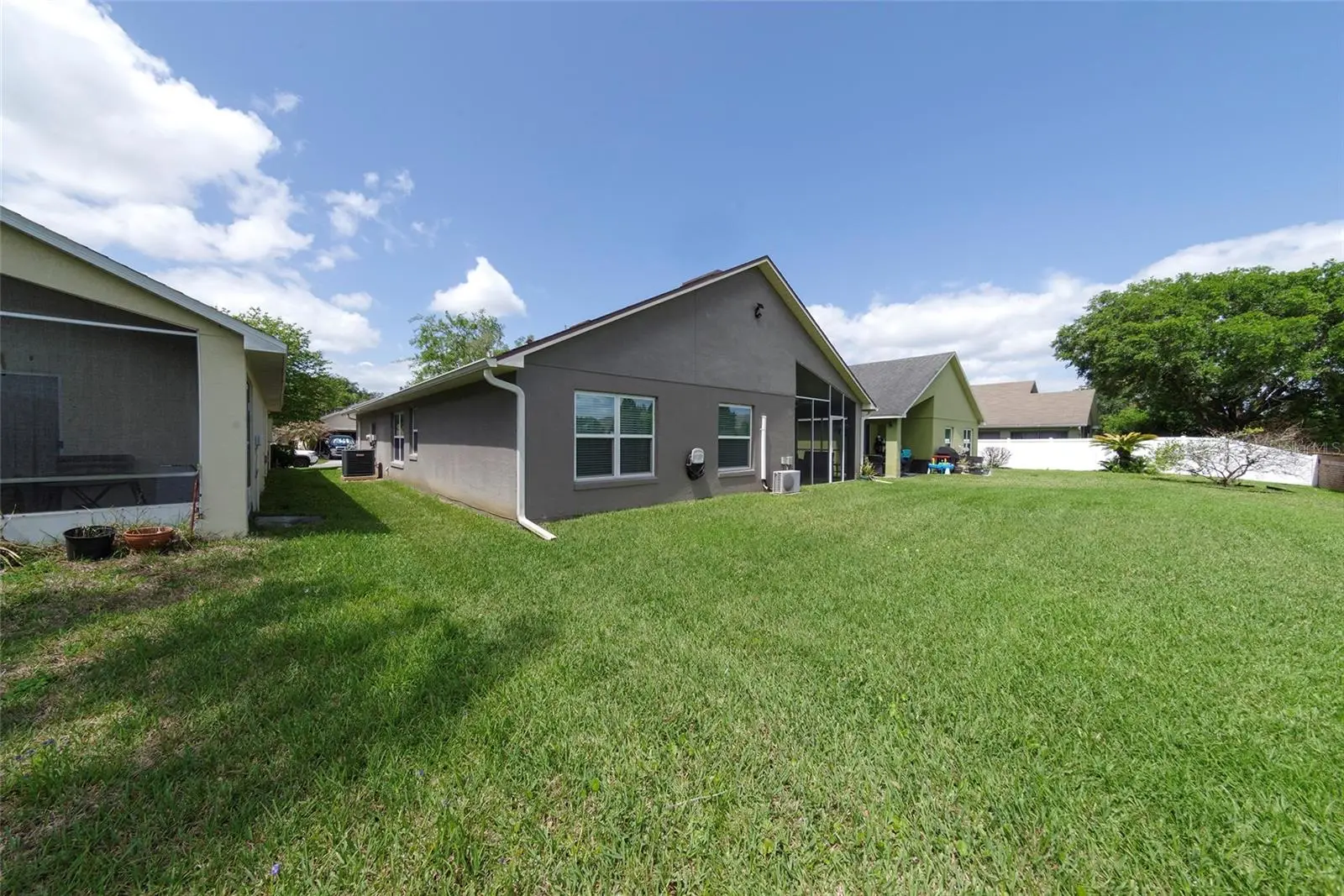 2679 Alamosa Place, FL
