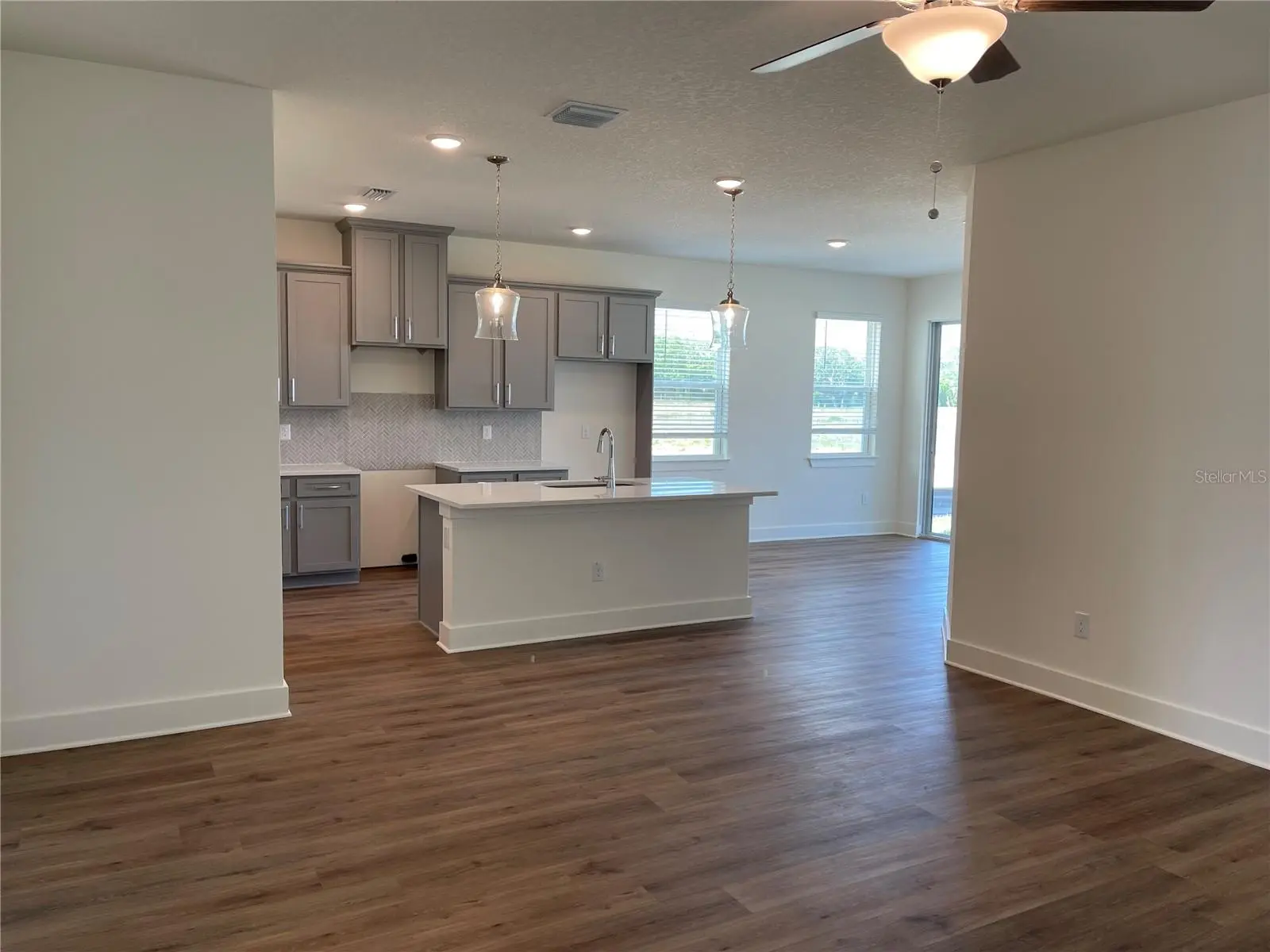 3809 Daybreak Run Loop, FL