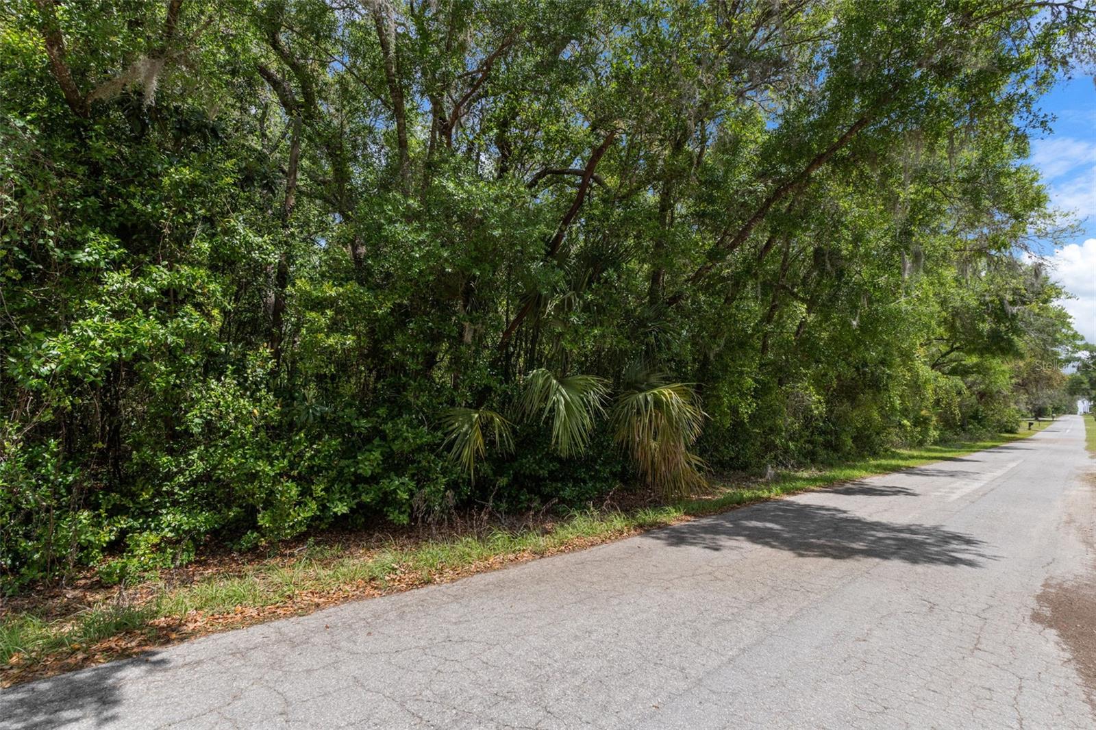 2322 Main Street, FL