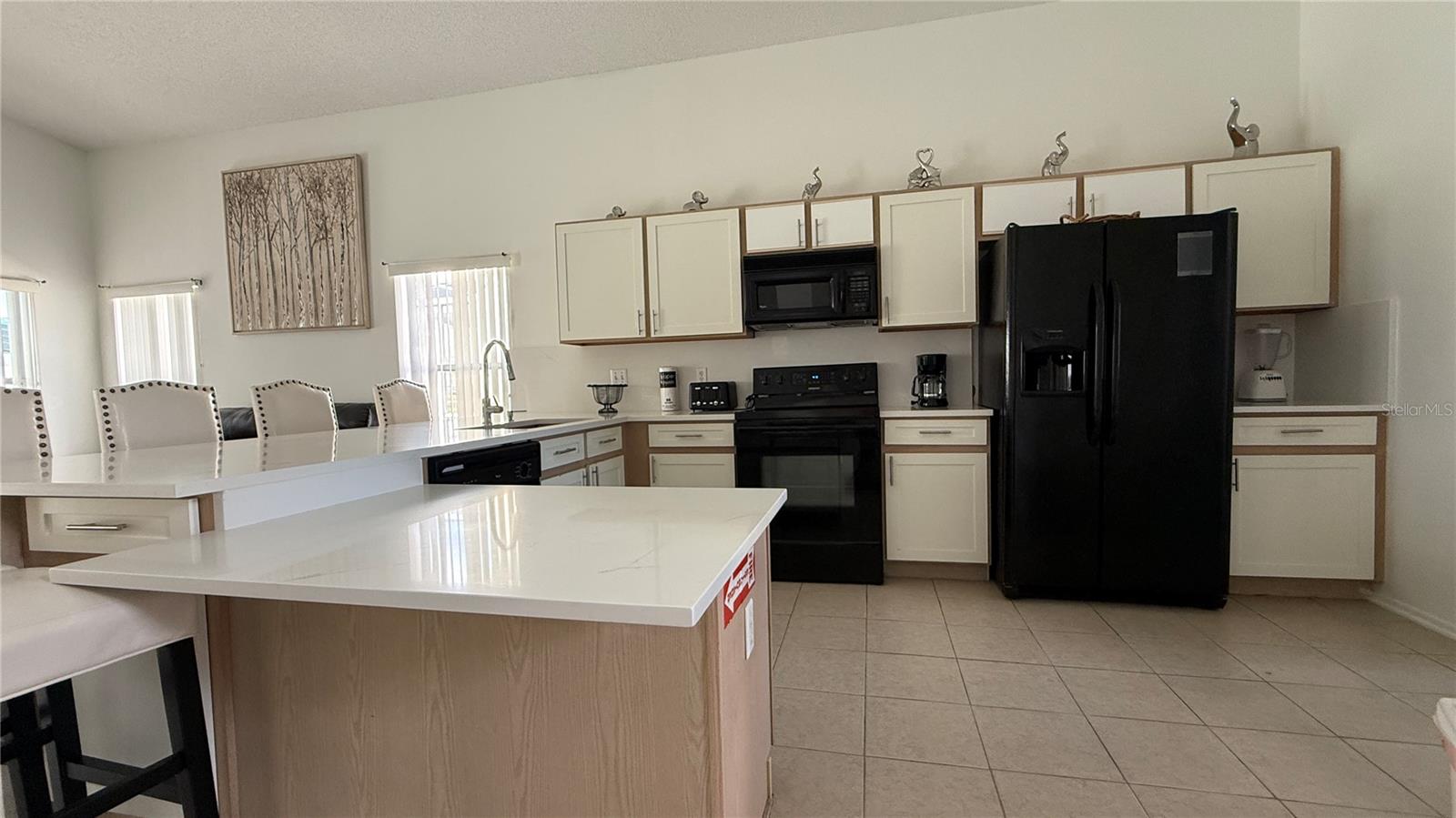 513 Bailey Circle, FL