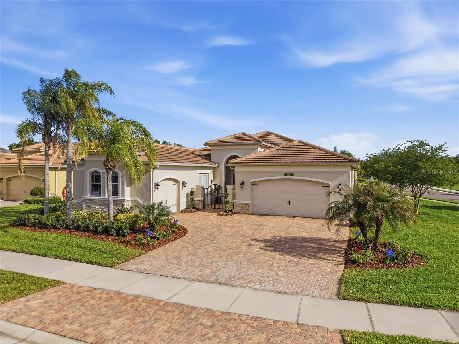 2420 Coco Palm Circle, FL