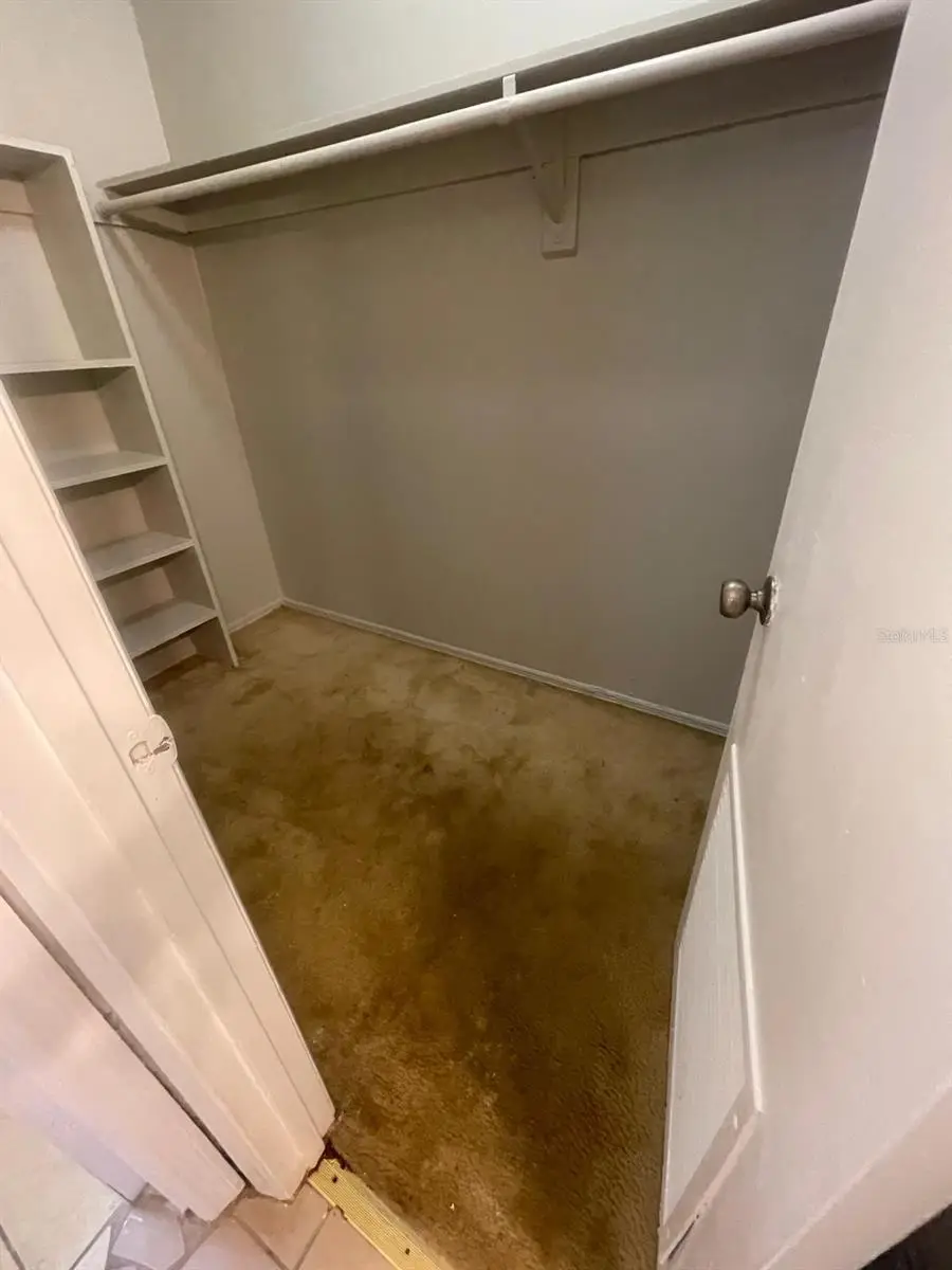 2422 Branch Way, FL