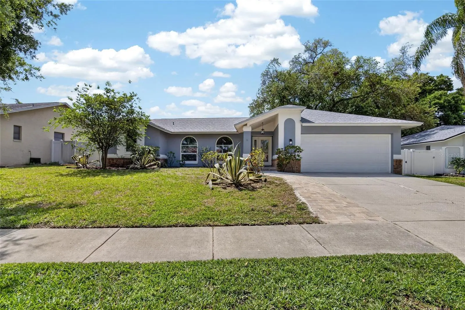 1668 Allens Ridge Drive, FL