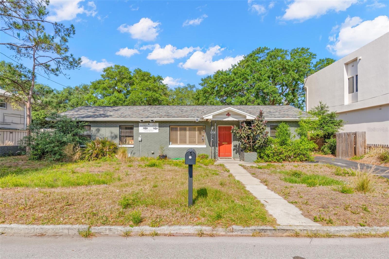 110 Lincoln Avenue, FL