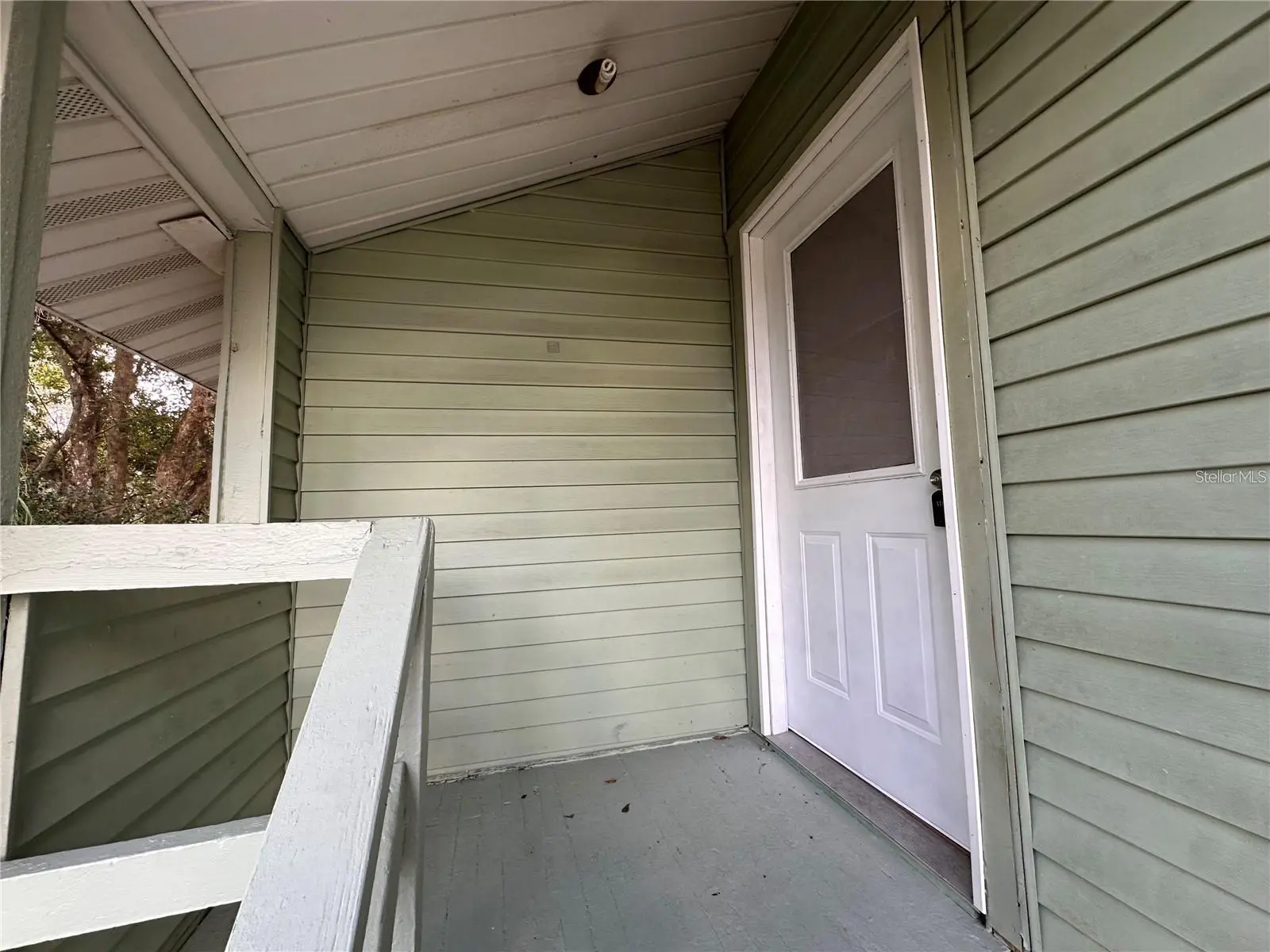 1025 Main Street, FL