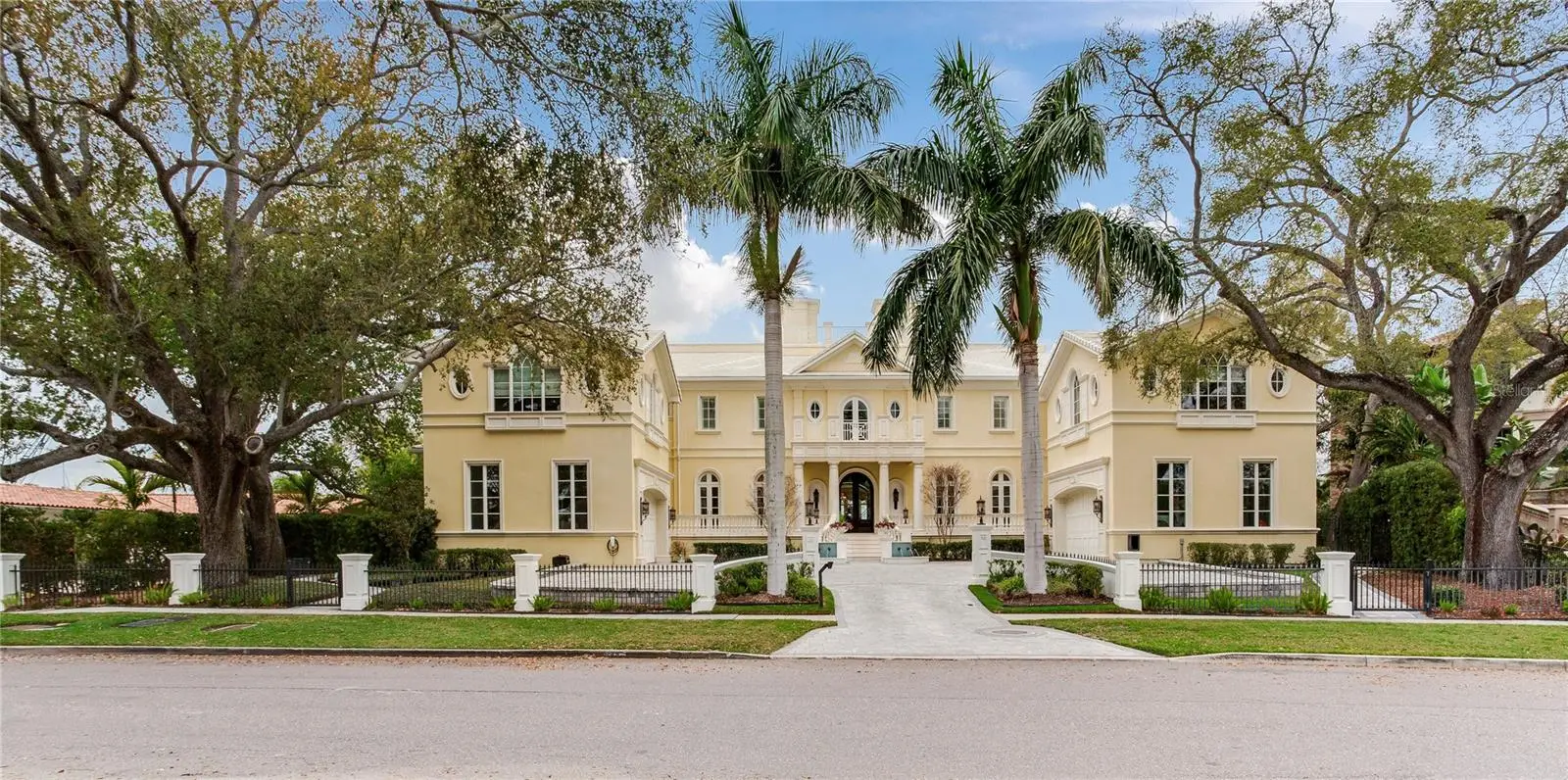 52 Ladoga Avenue, FL