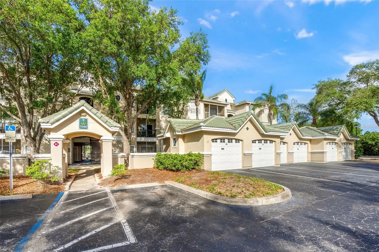 5160 Northridge Road, FL