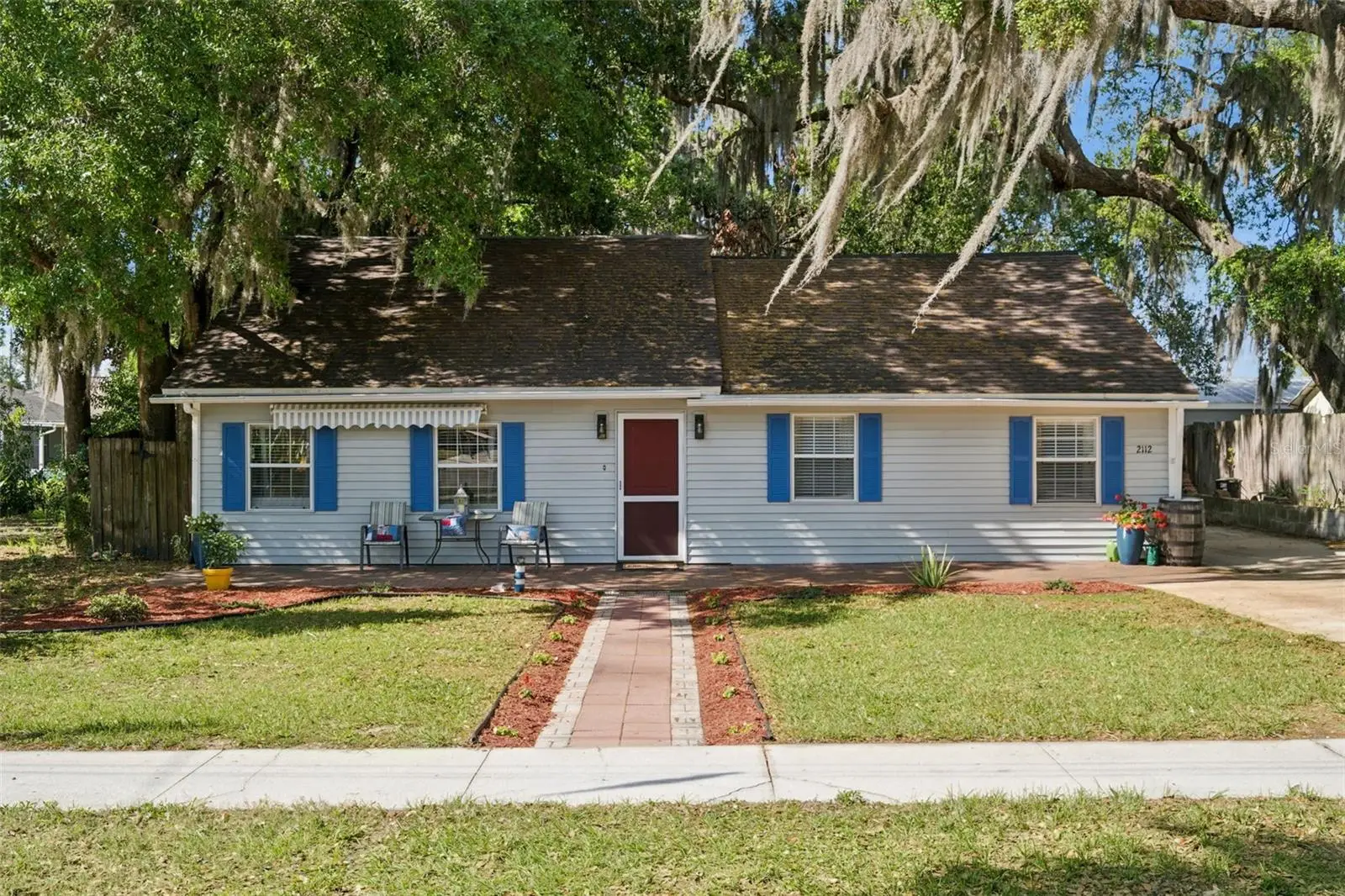 2112 9th Street, FL