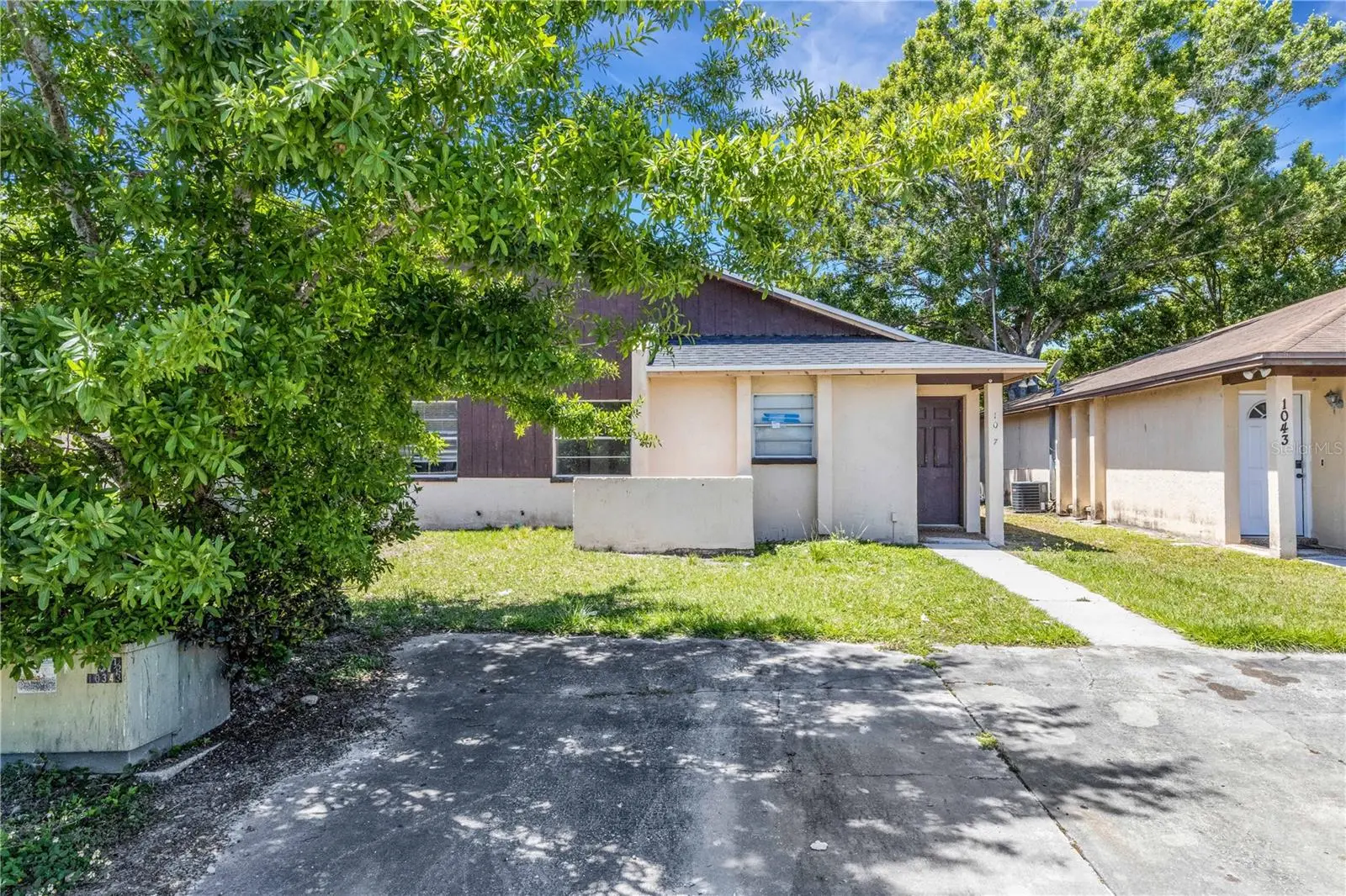 1047 / 1049 Captiva Point, FL