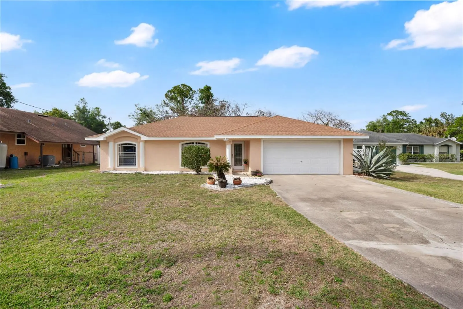 18 Angeles Road, FL