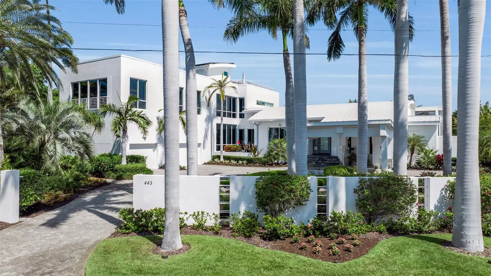 445 Mckinley Drive, FL