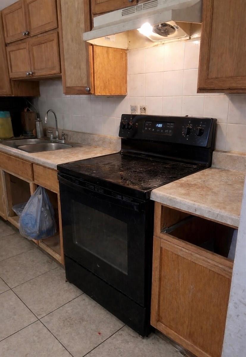280 1st Street, FL