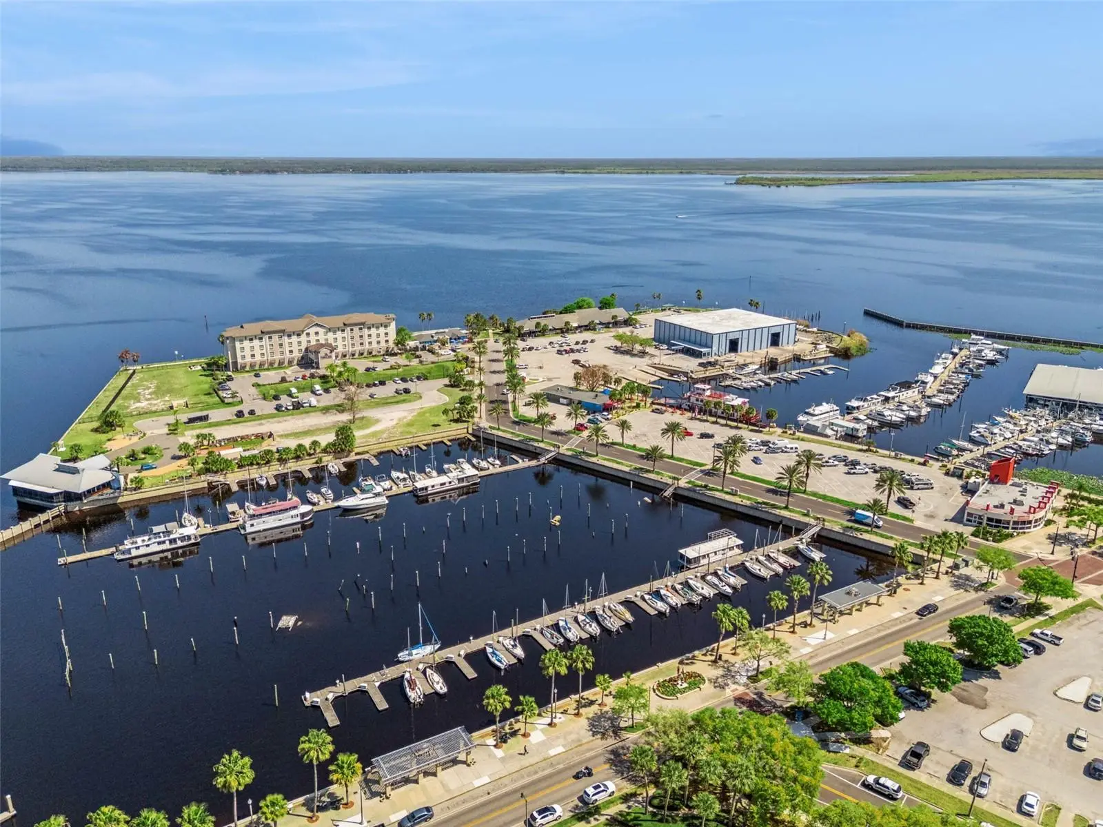 215 Magnolia Avenue, FL