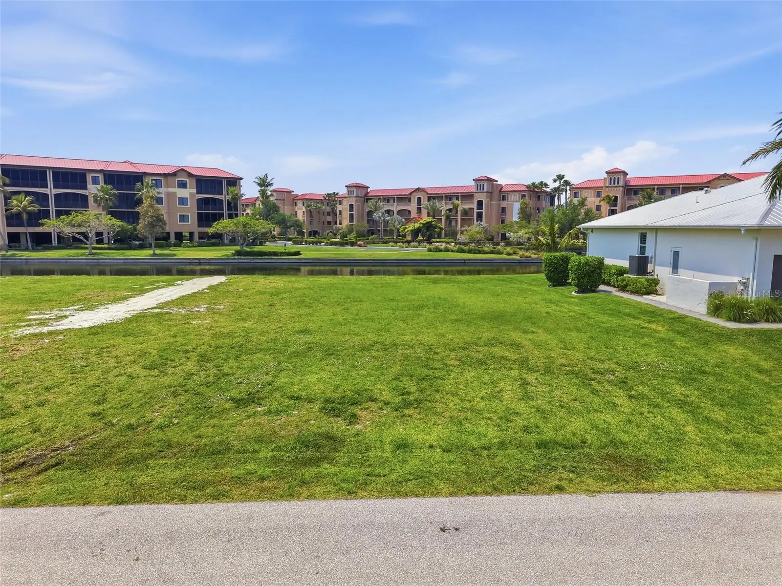 81 Colony Point Drive, FL