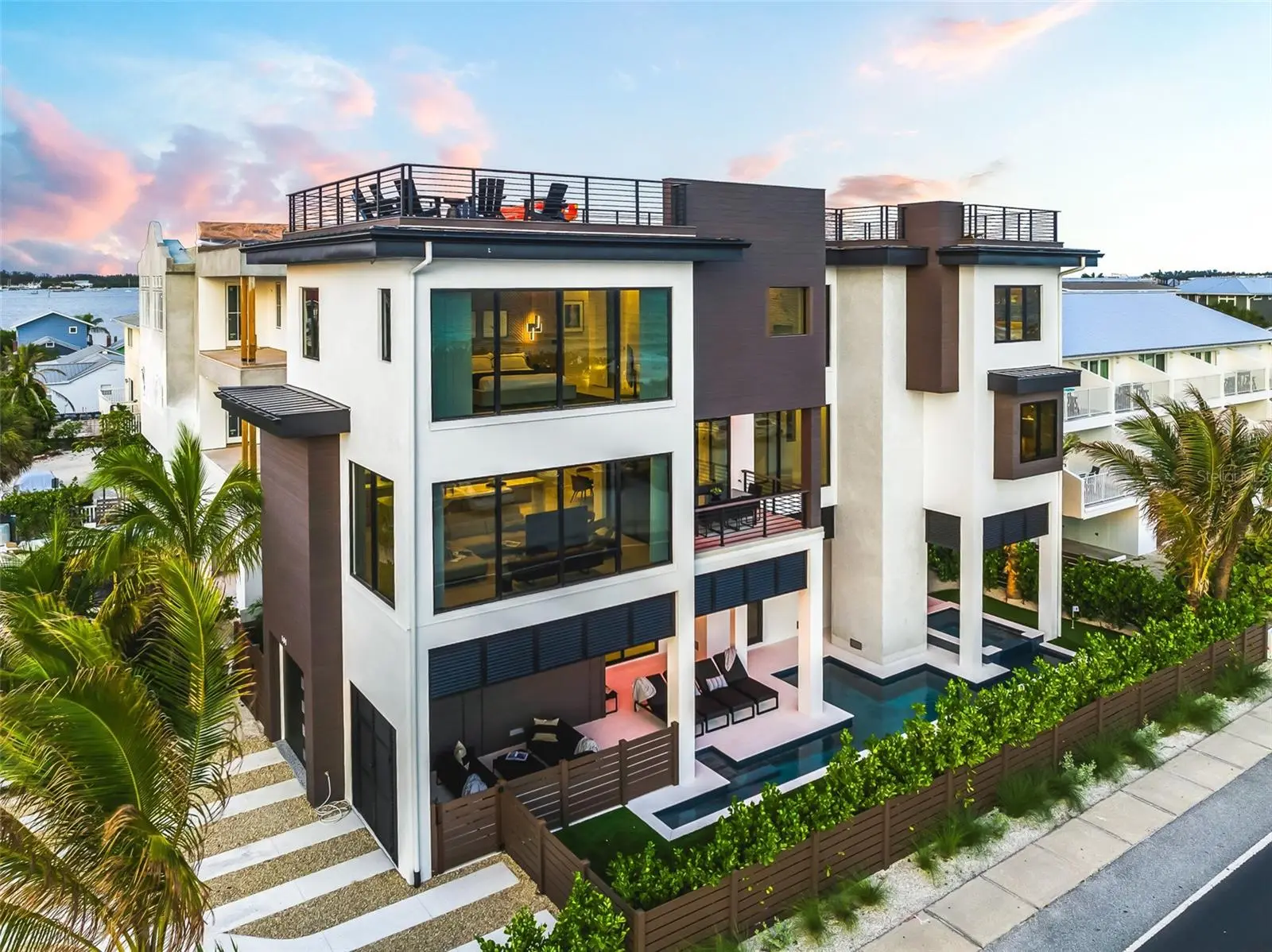101 7th Street, FL