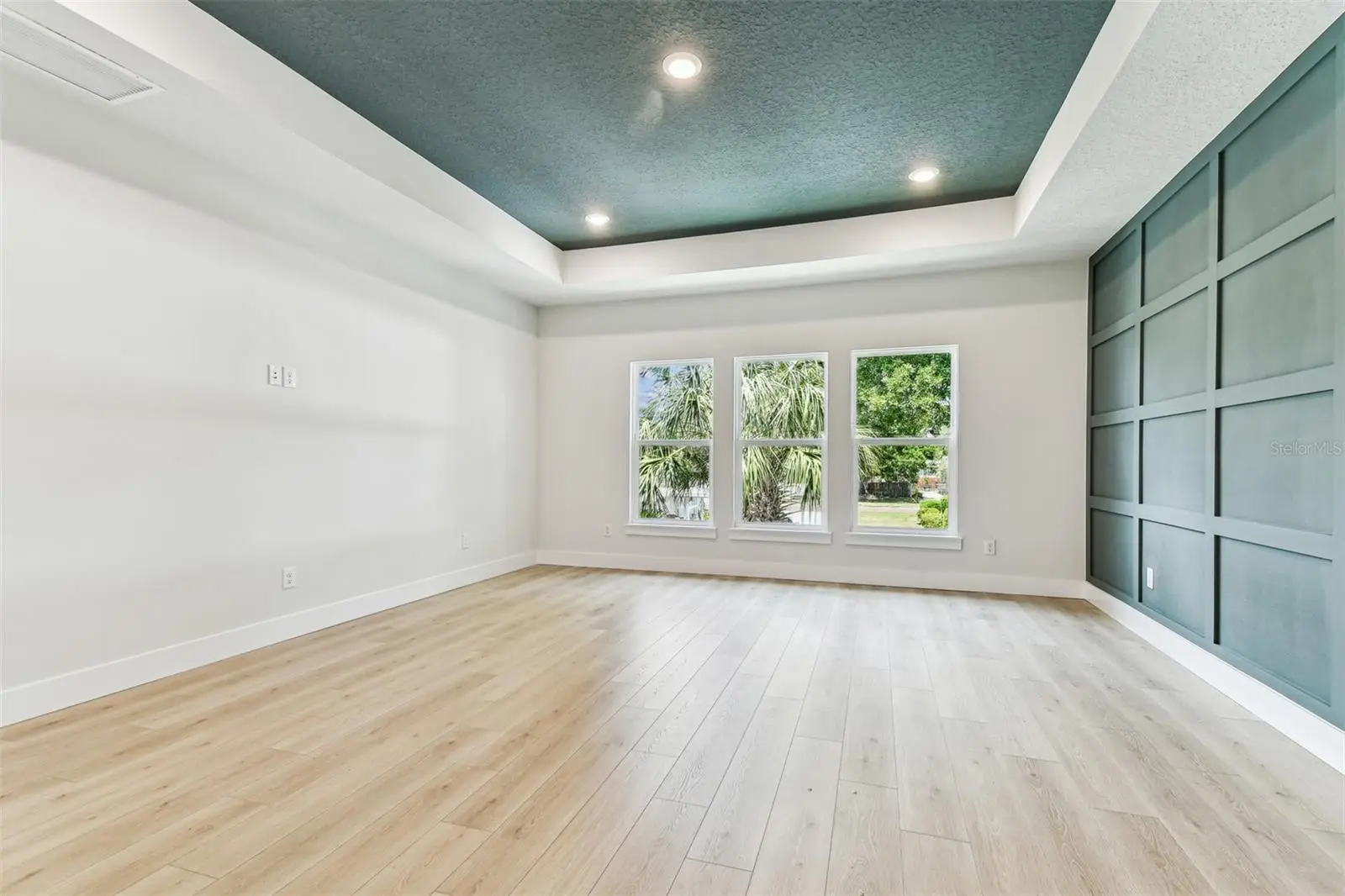 814 Orient Street, FL