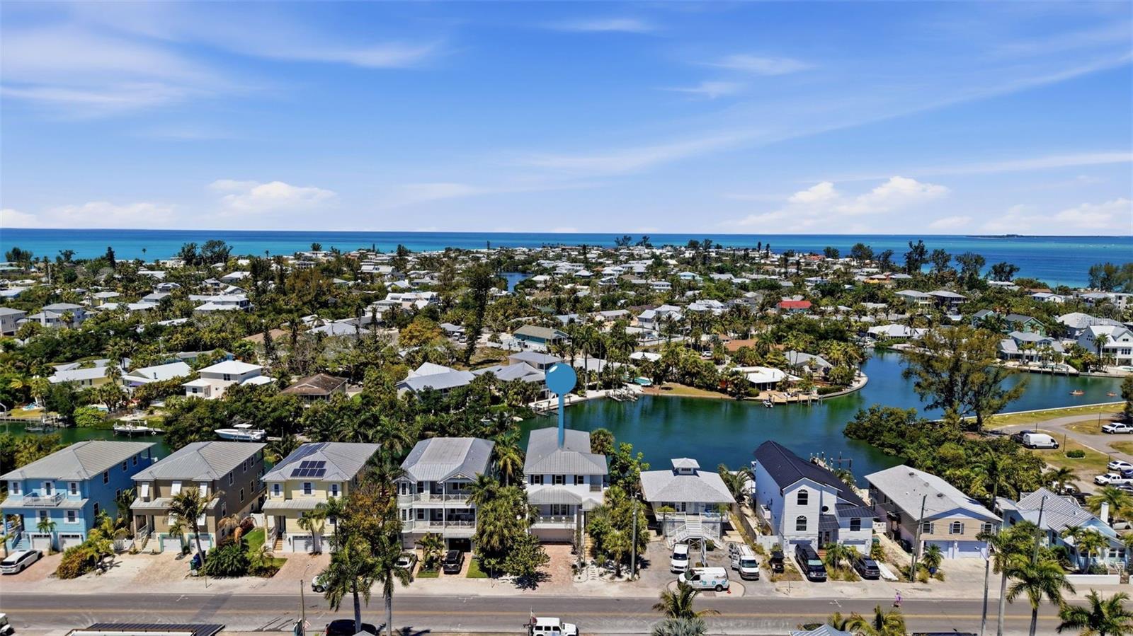 418 Pine Avenue, FL