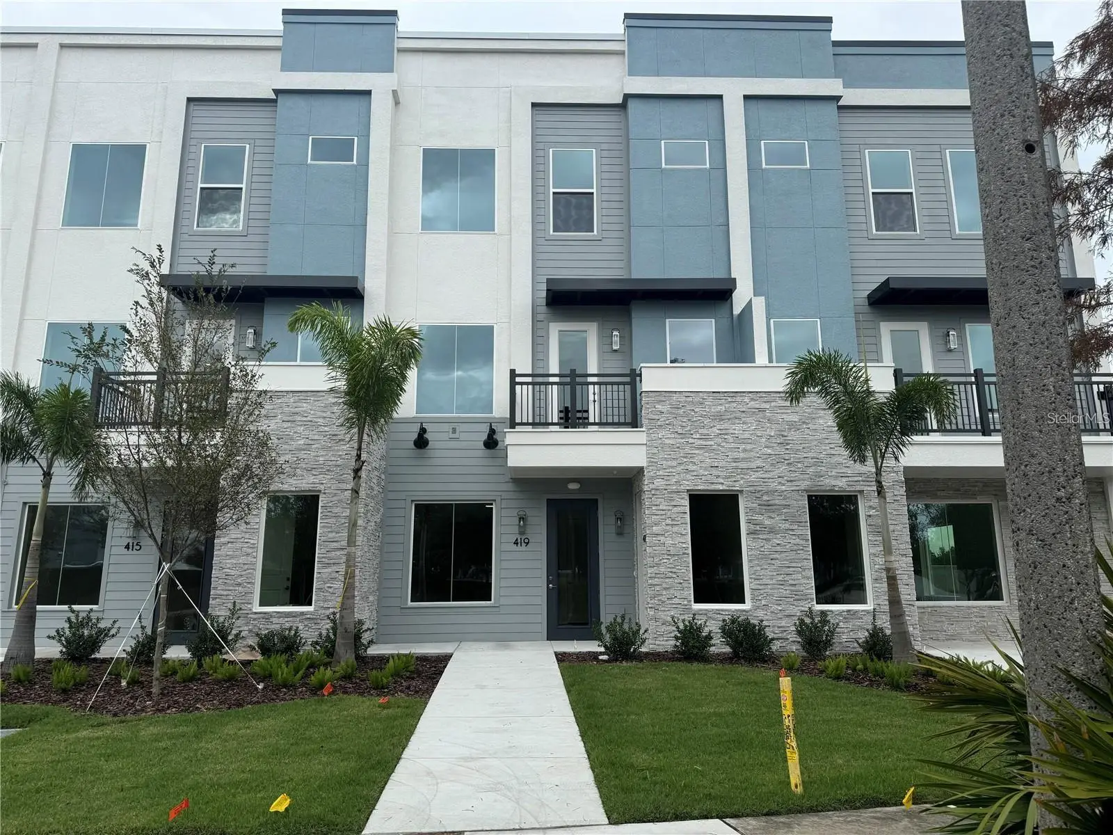 419 Mike Roberto Way, FL