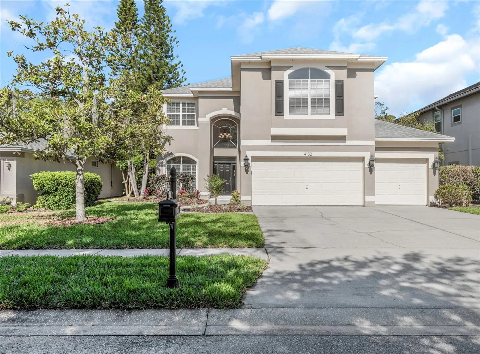 4152 Grandchamp Circle, FL