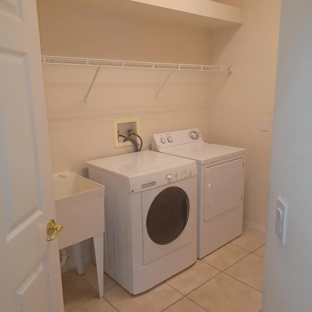 3807 Beacon Ridge Way, FL