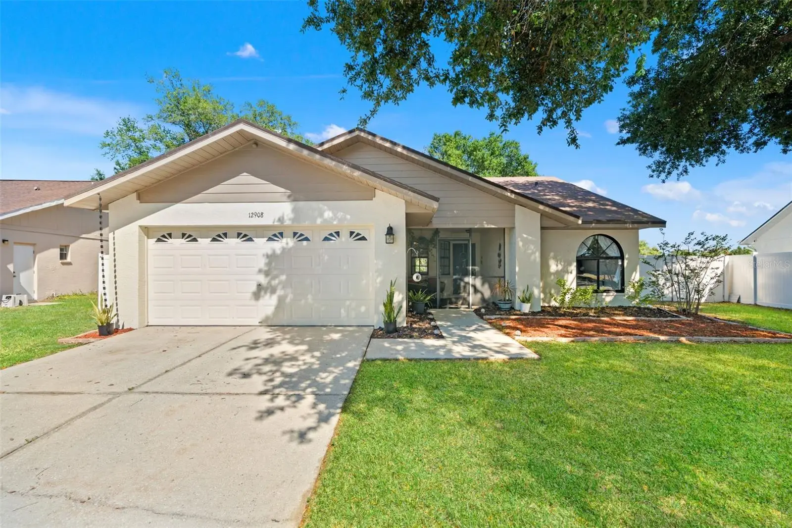 12908 Longcrest Drive, FL