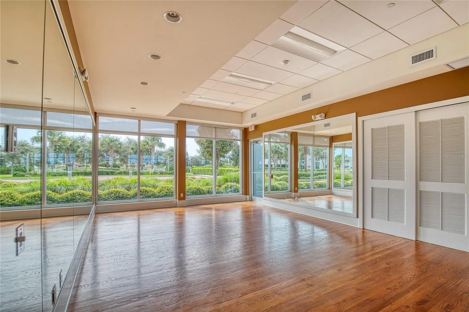 241 Riverside Drive, FL