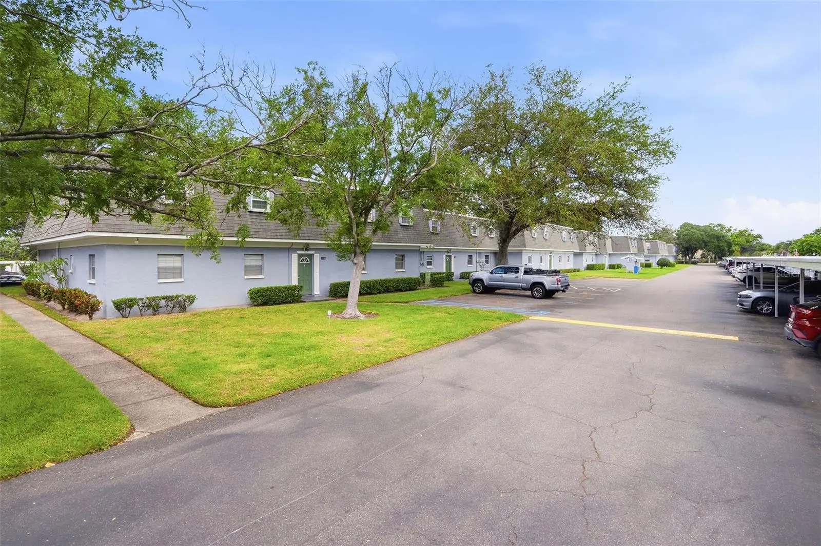 1715 Belleair Forest Drive, FL