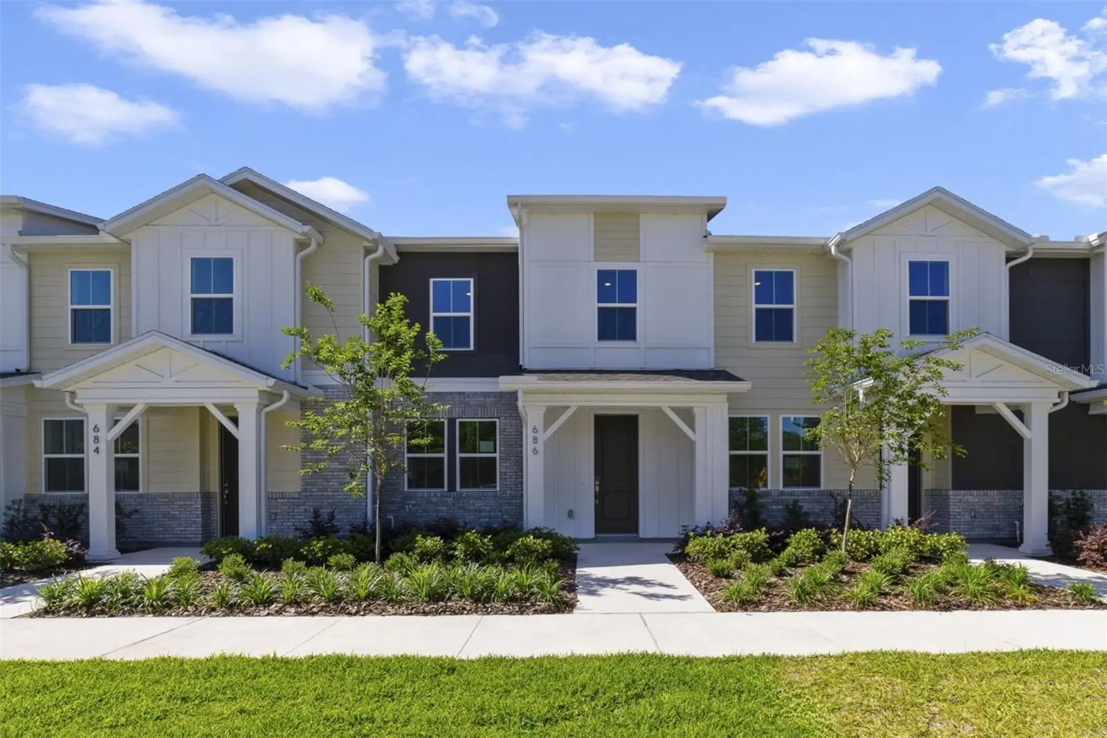 686 Lola Lane, FL