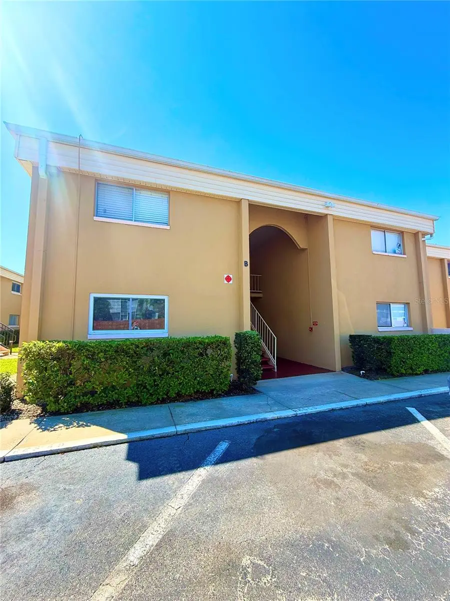 1000 Lake Of The Woods Boulevard, FL