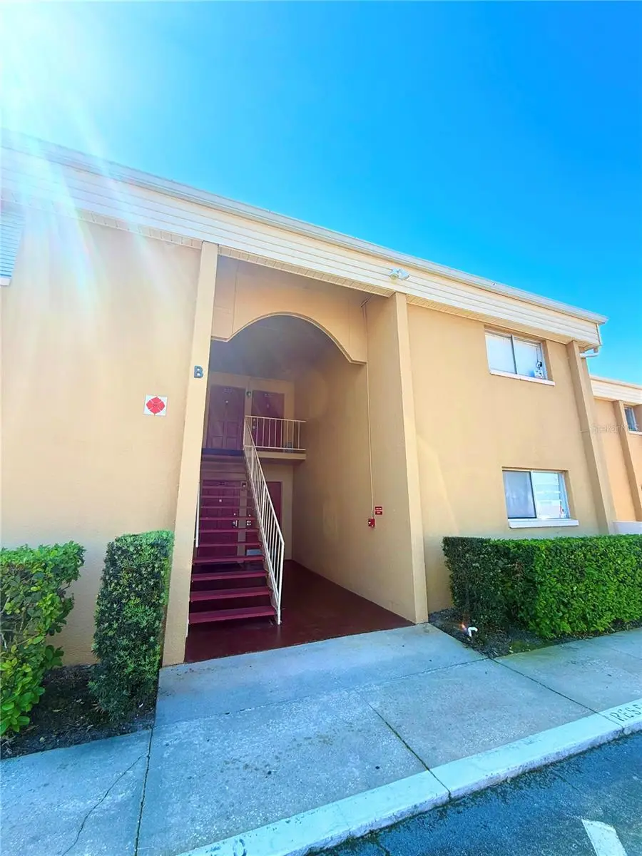 1000 Lake Of The Woods Boulevard, FL