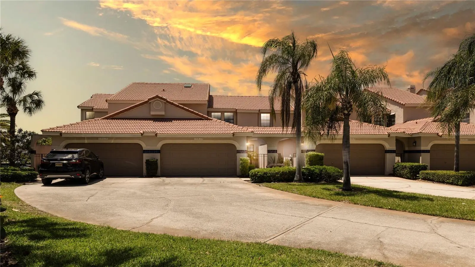 10438 Saint Tropez Place, FL