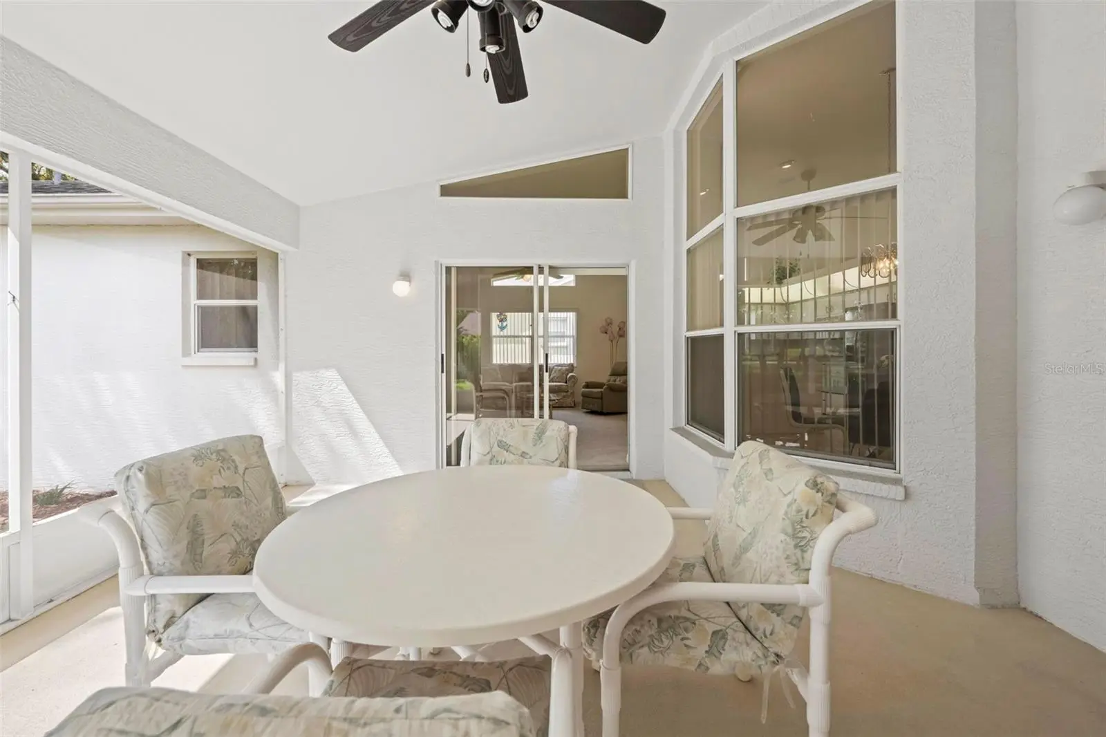 432 Mistwood Court, FL