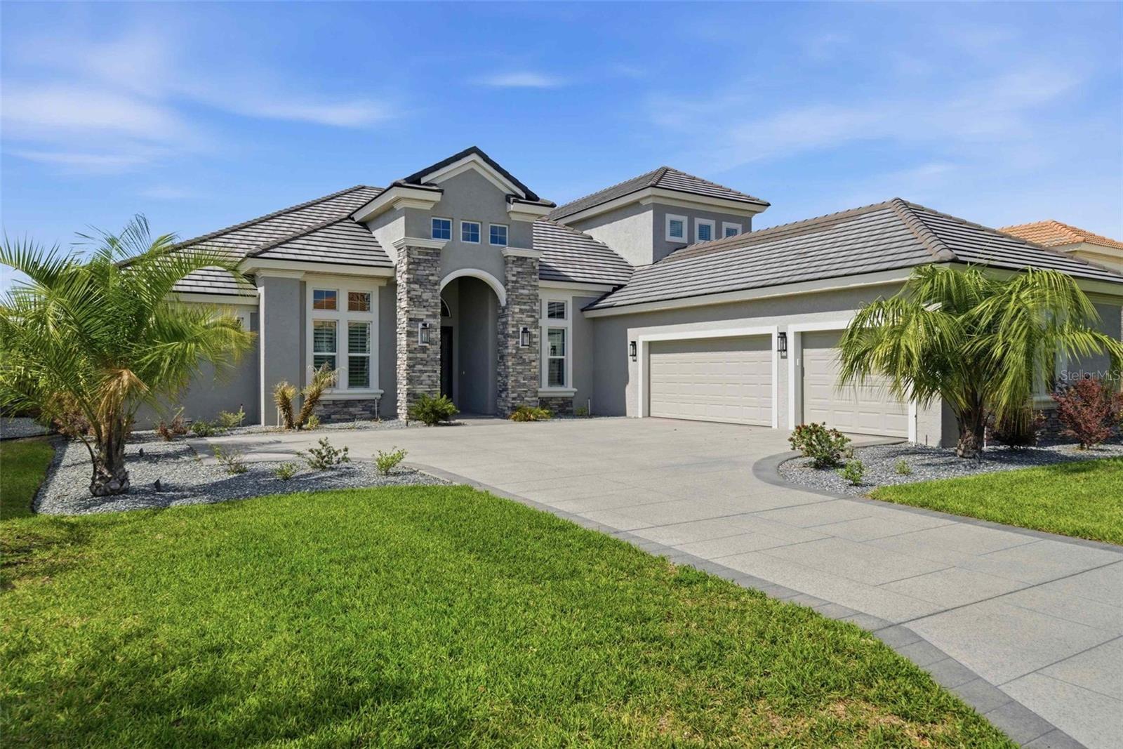 2210 Peakview Loop, FL