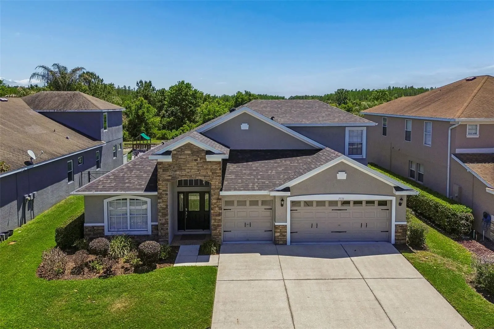 2336 Nesslewood Drive, FL